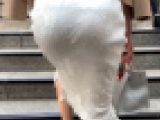 【美人OLシリーズ】透け透けの白レースタイトスカートを履いたクソエロいスレンダー美人OLの美尻に精子ぶっかけ！【389】