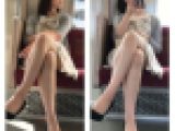 大胆に脚を組む超絶S級美女の対面エロ過ぎる生足美脚
