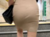【エロ過ぎ淫乱ＯＬ達】エロくて淫乱過ぎる女子大生とマダム美女の東洋西洋の美人エロ尻に精子ぶっかけ！【409】