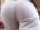 お姉さんの後ろ姿 １１０　巨尻　階段 上り　ベージュ　じっくりと　パンツ　おまけ