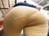 【FullHD】ライン透けまくりなのに少し遅刻気味？若干早足で駅へと向かう通勤超爆尻