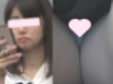 [4K動画][顔出し]清楚系なかわいい私服さん、膝の上から荷物をどけてずっと純白パ〇ツ見せてくれました[ドアップあり]電車からの