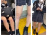 JK風制服美女の対面エロ過ぎるミニスカ生脚211