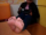 No5.ムチムチ18歳の酸っぱい足裏