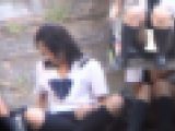 J○ セーラー服 3人組 股開きパンチラ