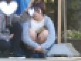 （ＦＨＤ）大変です！！彼氏に夢中になり、パンツが見えてますよ１９３