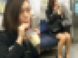 撮影に気付いて不安そうな表情を見せてくれた極上の美人スーツOLさん