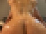 見た目は洋モノクラスの身体なのに、和風正座スタイルでのエッチを楽しむ23歳巨尻ギャル