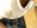 #307　無防備に前屈みを連発する美女の気になる胸元の隙間をこじ開ける