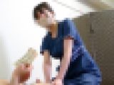 SSS級美女!!美巨乳!!セラピストの快楽手コキ＆足コキ!!乳首攻めに耐えれず大量射精！！【メンズエステ手コキ交渉】
