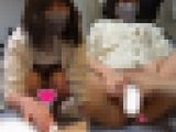21歳の可愛い現役女子大生と着衣SEXから最後は手コキでザーメン大量発射！