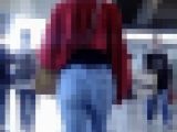 超スーパードデカダイナマイトヒップGALがデニムパンパンにさせて歩く姿にフル勃起