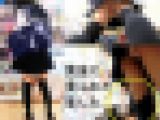 （再販）◆油断し過ぎた故の大失態!ニーハイ制服娘に夢中で目撃されたパンチラ盗撮動画◆