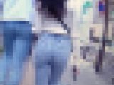 今日神スタイルのスーパークビレボディ美女が超密着型スキニーデニム履いて歩く姿がイヤらしい