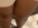 ぽっちゃりさんのぶっとい脚