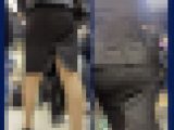 【066】真面目系リクルートスーツOLさんの意外や大胆なスリット！