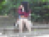 （再販）お座りお姉さん発見！！（ＦＨＤ）大変です！！パンツが見えてますよ３８