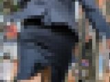 【174】ムニムニのタイトスカートOLさんのお昼休みに大接近！