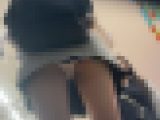 ◎ローアングル＃105  ショップでパンチラ撮影JK２名
