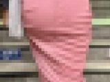 【再販】【OLシリーズ】プリっプリでセクシーな結婚披露宴に向かいエロいOLの階段闊歩【211】