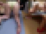 四つん這いで乳房をブラブラさせながら艶めかしい全身ボディを震わせるお姉さん（完全オリジナル）
