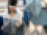 (電車対面）(顔出し)電車の心地良い揺れに合わせて…頭を右へ左へ…うとうと…うとうと…無防備なお顔を見せちゃうOLお姉さんを観察