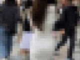 清楚系ギャルのお尻からパンティラインが・・・