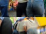 【2グループ計5名ジーンズ美尻】ジーンズ美少女J◯ちゃんたちのかわいい美尻たちを粘着撮影。