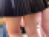 そんなエグい下半身に変態ミニスカを合わせないで