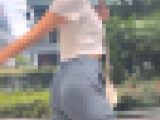 長身美ボディのエロ巨尻！尻肉をたっぷりムニュらせつつスケベなＴバックのラインで♂を誘惑！ 下品なスレンダー女 編