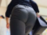 歩行記録0239「プリ尻グレースラックス小柄OLのPラインがあらわに」(3名)