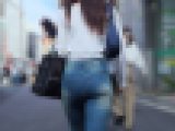 歩行記録0242「魅力を振りまきパツパツジーンズで歩く」(2名)