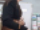 スタイル抜群の美人JDを後ろと横から視姦