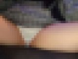 むっちり娘VRパンチラ01(後編)　VRプレイ中のMちゃんの20分ひたすらM字開脚パンツ動画！