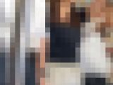 【下からの眺め77】カップルで通勤中のムチムチＯＬは推定Ｇカップ！