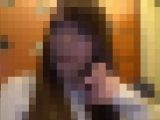 【再販】美乳の22歳フリーターが初ハメ撮りで激しく突かれてマン汁を溢れさせる