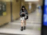 【逆さ撮り】白黒ミニスカートから見える水色サテンパンティ