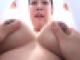 【再販】Gカップ人妻の胸チラに我慢できず…デカ乳揉みしだくと火照った顔でチ●ポもとめベロキスピストンで中出しSEX