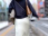 【４K・高画質】#50 白いロンスカが風で張り付き浮き出るお尻の形とPラインに熱視線