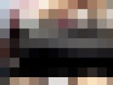 (電車対面）タイトミニをお召しになって…色白のむっちりふとももちゃんをむき出しにして…くぱぁ〜っと緩めちゃうお姉さんを観察してみ