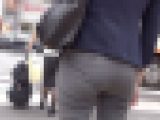 【FHD高画質】柔らかヒップのグレーパンツOL