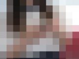 【6月22日まで顔モザなし】清楚な美人かわいいお姉さん、ムチムチ柔らかそうな太ももからハミ毛も見えた[4K動画][顔出し][ドア