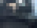 (電車対面）(顔出し）うとうと…うとうと…したくても…下から送られる熱視線が気になり過ぎて…唇を噛み締めちゃうリクスーお姉さん