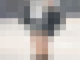 DS画像 202512版：白ニットにデニムミニを合わせた可愛さが際立つ今どきカジュアルなモデルさん他、多数収録！
