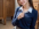 ?AI動画?放課後、少し大人びた彼女が僕だけに見せる豊満なメロン乳 — 制服のまま、ふたりきりの部屋で。
