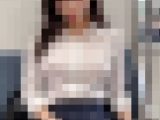 【AI実写】制服美女の奇行 〜電車内でのM字開脚露出〜