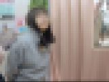 むっちり体型のサブカル系でぃ〜娘は　パカパカ浮きブラに悪戦苦闘　僕のお店の試着室632